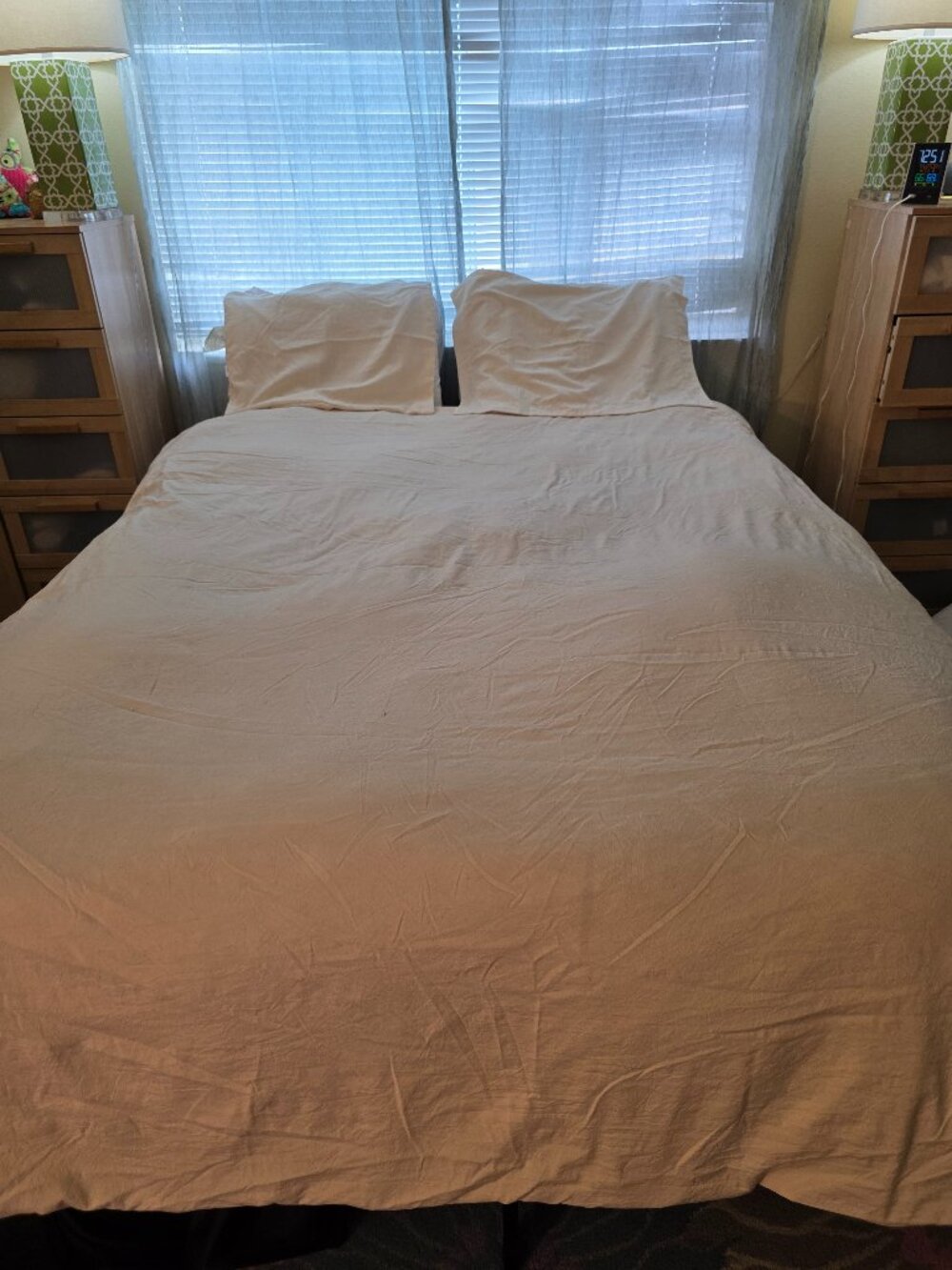 KRINKLE Queen Ivory Duvet Cover Set + Pillow Shams